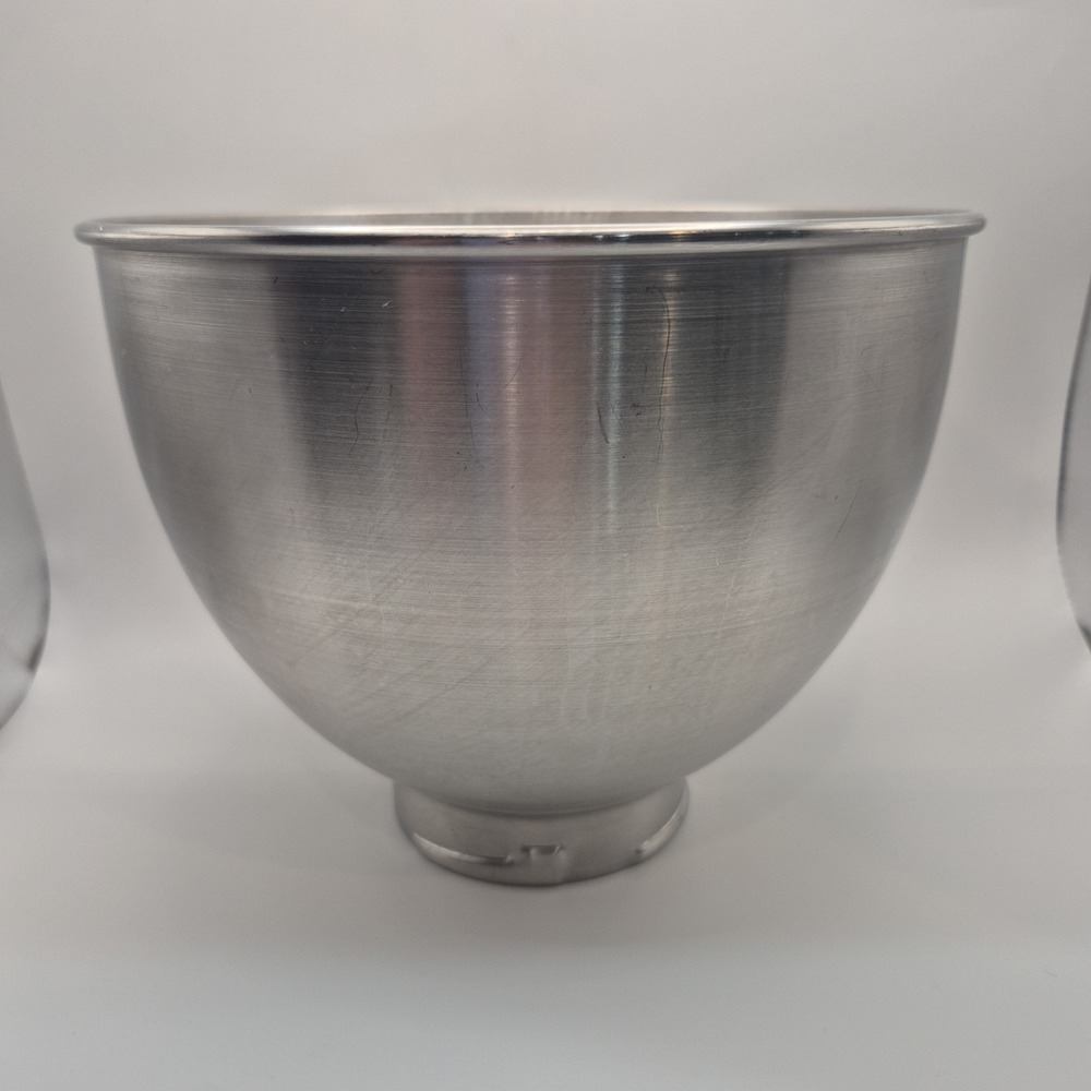 VINTAGE KitchenAid K45 bowl. Stainless steel 4.5 qt.
